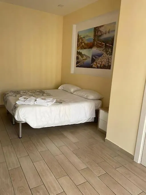 A Casa Di Ninetta Lägenhet Neapel 0*,  Italien